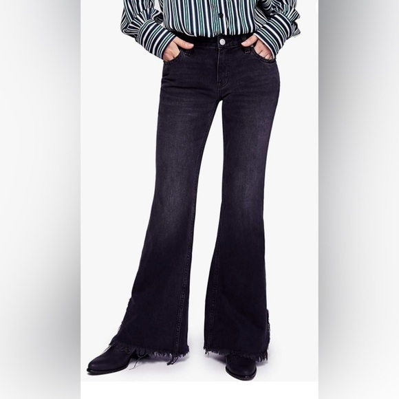 Free People Denim - We The Free Black Denim Distressed Raw Hem Flare Boho Mid-Rise Jeans, Size 26